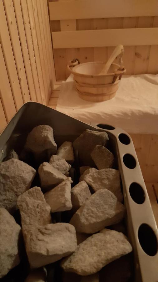 ホテル Bajusz Vendeghaz Tornyosnémeti エクステリア 写真